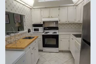 3821 Environ Blvd #406, Lauderhill, FL 33319 - Photo 11