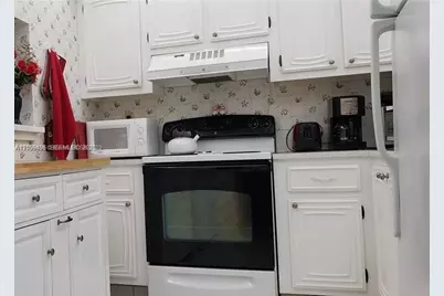 3821 Environ Blvd #406, Lauderhill, FL 33319 - Photo 7