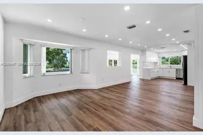 13770 SW 192nd St, Miami, FL 33177 - Photo 9
