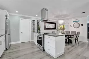 620 SW 100th Ave, Pembroke Pines, FL 33025 - Photo 23
