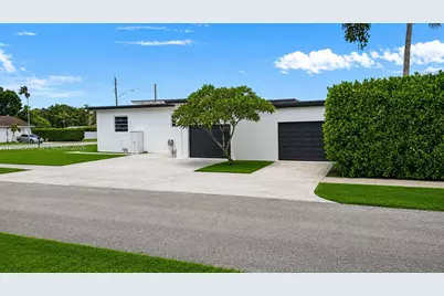 112 NE 17th St, Homestead, FL 33030 - Photo 3