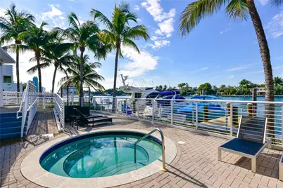 6580 Indian Creek Dr #510, Miami Beach, FL 33141 - Photo 33