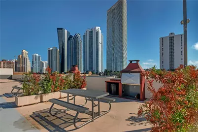 17021 N Bay Rd #910, Sunny Isles Beach, FL 33160 - Photo 15