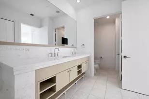 900 Brickell Key Blvd, Miami, FL 33131 - Photo 17