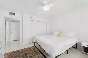 1155 Brickell Bay Dr, Miami, FL 33131 - Photo 25