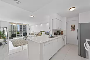 1155 Brickell Bay Dr, Miami, FL 33131 - Photo 19