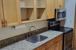 230 Lakeview Dr, Weston, FL 33326 - Photo 3