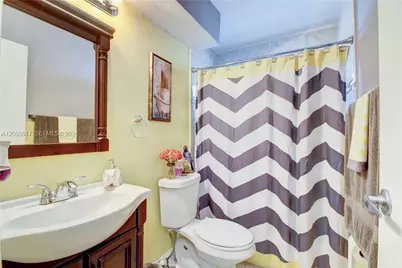 2330 NW 81st Ave, Sunrise, FL 33322 - Photo 5