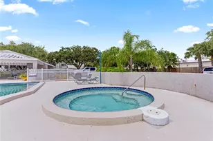 8707 Bardmoor Pl, Seminole, FL 33777 - Photo 43