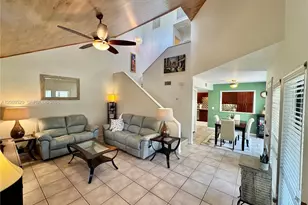 8707 Bardmoor Pl, Seminole, FL 33777 - Photo 1