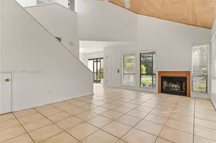 8707 Bardmoor Pl, Seminole, FL 33777 - Photo 1