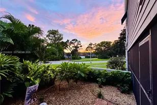 8707 Bardmoor Pl, Seminole, FL 33777 - Photo 35