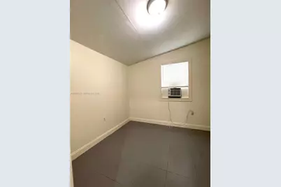 266 NW 32nd St, Miami, FL 33127 - Photo 15