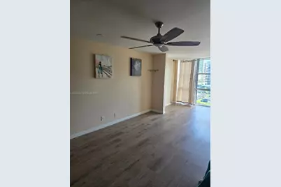 800 Parkview Dr #716, Hallandale Beach, FL 33009 - Photo 9