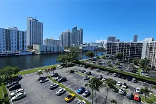 800 Parkview Dr, Hallandale Beach, FL 33009 - Photo 5
