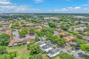 2185 SW 81st Ave, Davie, FL 33324 - Photo 27