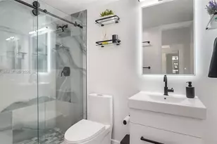 2900 NE 30th St, Fort Lauderdale, FL 33306 - Photo 15