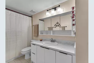 5530 W 26th Ct #102, Hialeah, FL 33016 - Photo 17