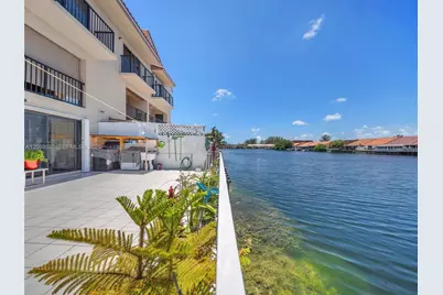 5530 W 26th Ct #102, Hialeah, FL 33016 - Photo 23