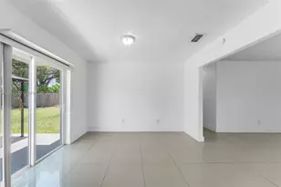 15543 SW 107th Ct, Miami, FL 33157 - Photo 9
