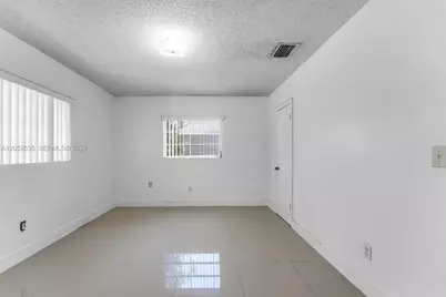 15543 SW 107th Ct, Miami, FL 33157 - Photo 17
