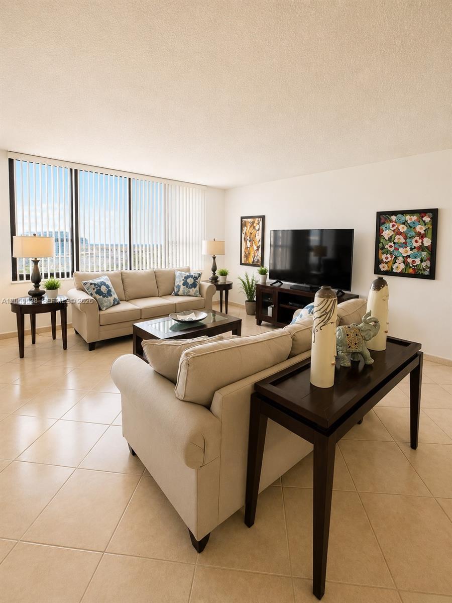 3505 S Ocean Dr #401 main architectural view