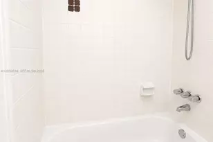 6850 W 14th Ct, Hialeah, FL 33014 - Photo 5
