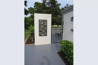 12300 SW 18 Te #0, Miami, FL 33175 - Photo 5