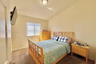 22301 SW 88th Pl, Cutler Bay, FL 33190 - Photo 13