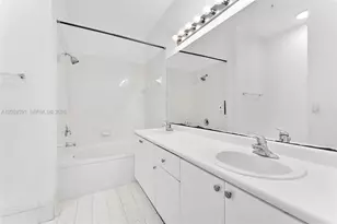 [Address not provided], Royal Palm Beach, FL 33414 - Photo 25