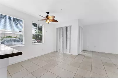 [Address not provided], Royal Palm Beach, FL 33414 - Photo 15