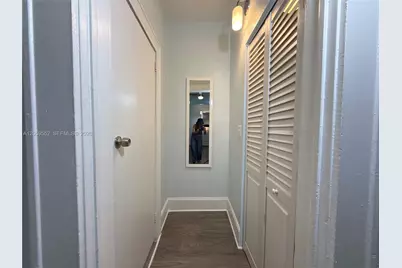 124 Mendoza Ave #3, Coral Gables, FL 33134 - Photo 9