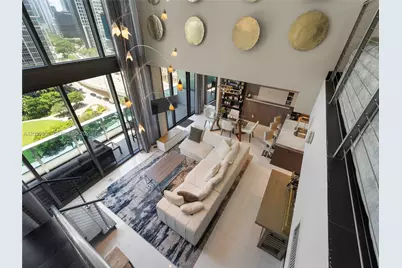 200 Biscayne Boulevard Way #1407, Miami, FL 33131 - Photo 1
