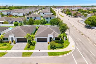 23206 SW 108th Ave, Homestead, FL 33032 - Photo 3