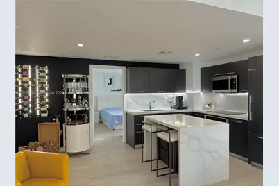 45 SW 9th St #2501, Miami, FL 33130 - Photo 7