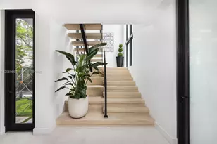 5630 Pine Tree Dr, Miami Beach, FL 33140 - Photo 25