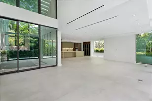 5630 Pine Tree Dr, Miami Beach, FL 33140 - Photo 23