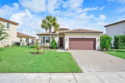 8341 NW Greenbank Cir, Port Saint Lucie, FL 34987 - Photo 3