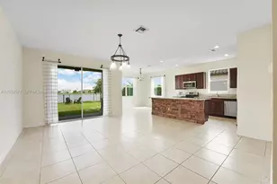 8341 NW Greenbank Cir, Port Saint Lucie, FL 34987 - Photo 9