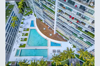 90 SW 3rd St #3212, Miami, FL 33130 - Photo 15