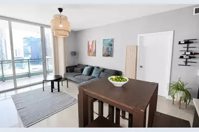 90 SW 3rd St #3212, Miami, FL 33130 - Photo 5