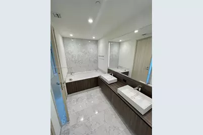 [Address not provided], Miami, FL 33131 - Photo 21