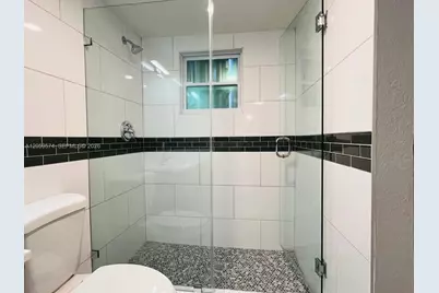 2616 NE 12th Ter, Pompano Beach, FL 33064 - Photo 17