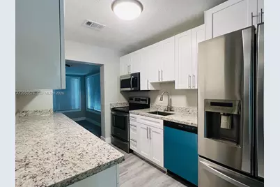 2616 NE 12th Ter, Pompano Beach, FL 33064 - Photo 11