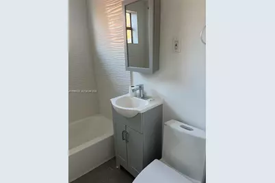 2126 Arthur St, Hollywood, FL 33020 - Photo 3