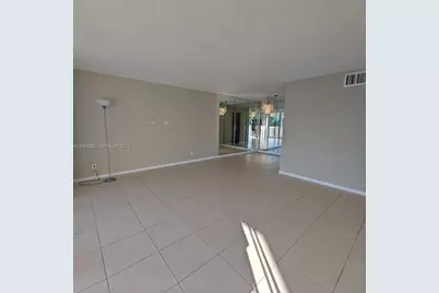 7051 Environ Blvd #433, Lauderhill, FL 33319 - Photo 19