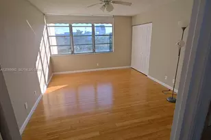 7051 Environ Blvd, Lauderhill, FL 33319 - Photo 13