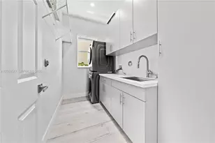 18742 SW 55th St, Miramar, FL 33029 - Photo 41