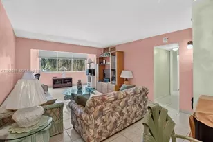 7135 Collins Ave, Miami Beach, FL 33141 - Photo 23