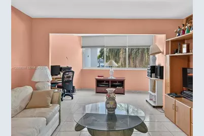7135 Collins Ave #331, Miami Beach, FL 33141 - Photo 21